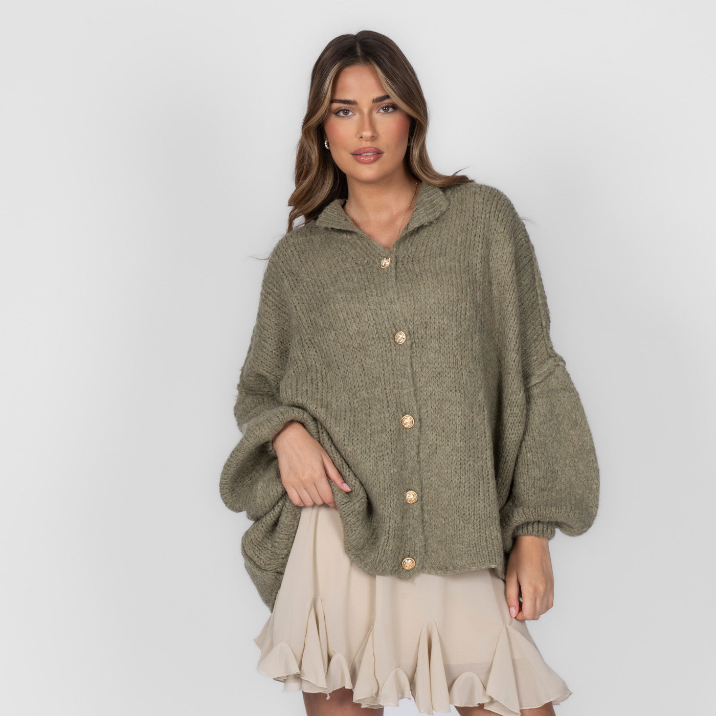 ZÉLIE™ - Cardigan Oversize CozyGlam avec Boutons Dorés Élégants