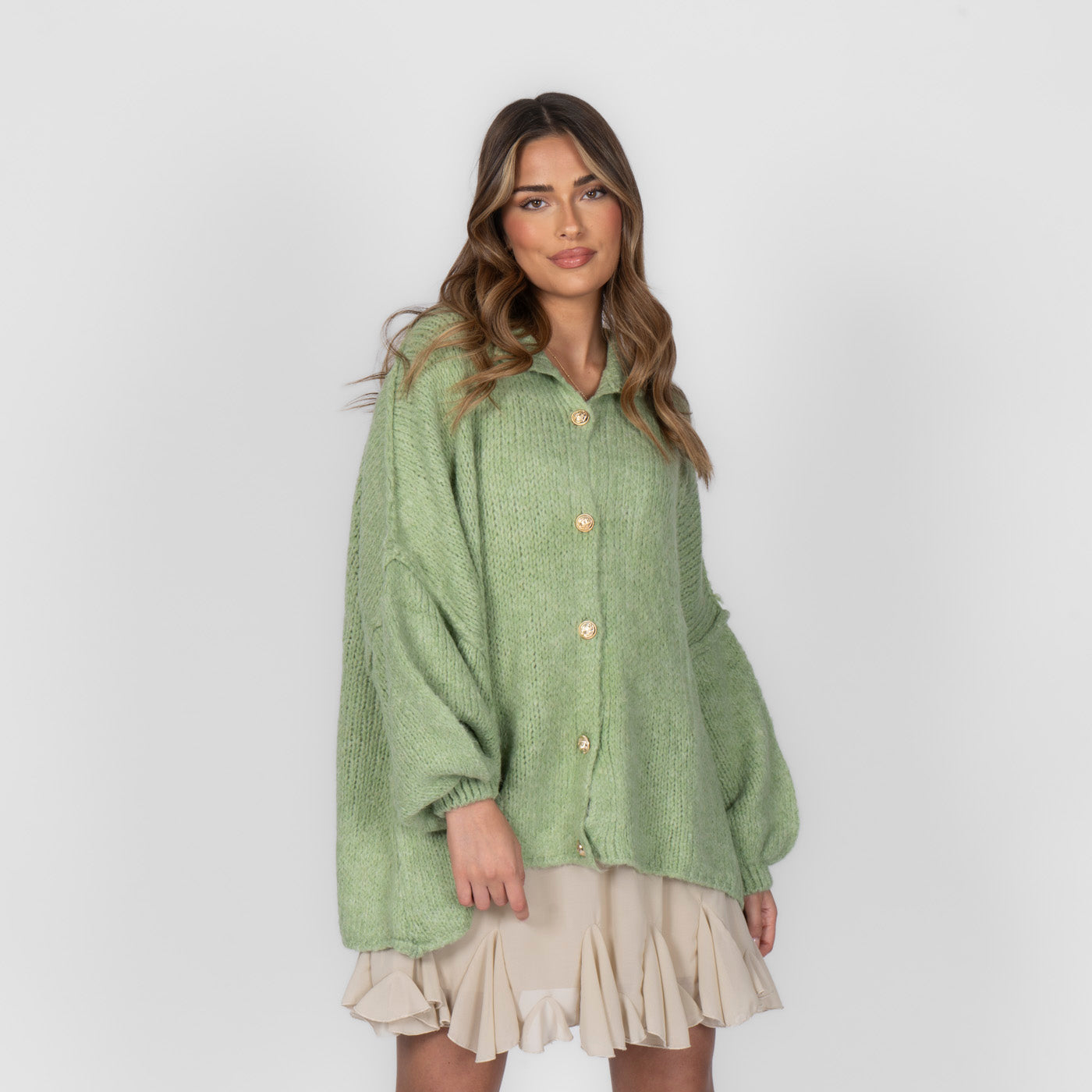 ZÉLIE™ - Cardigan Oversize CozyGlam avec Boutons Dorés Élégants