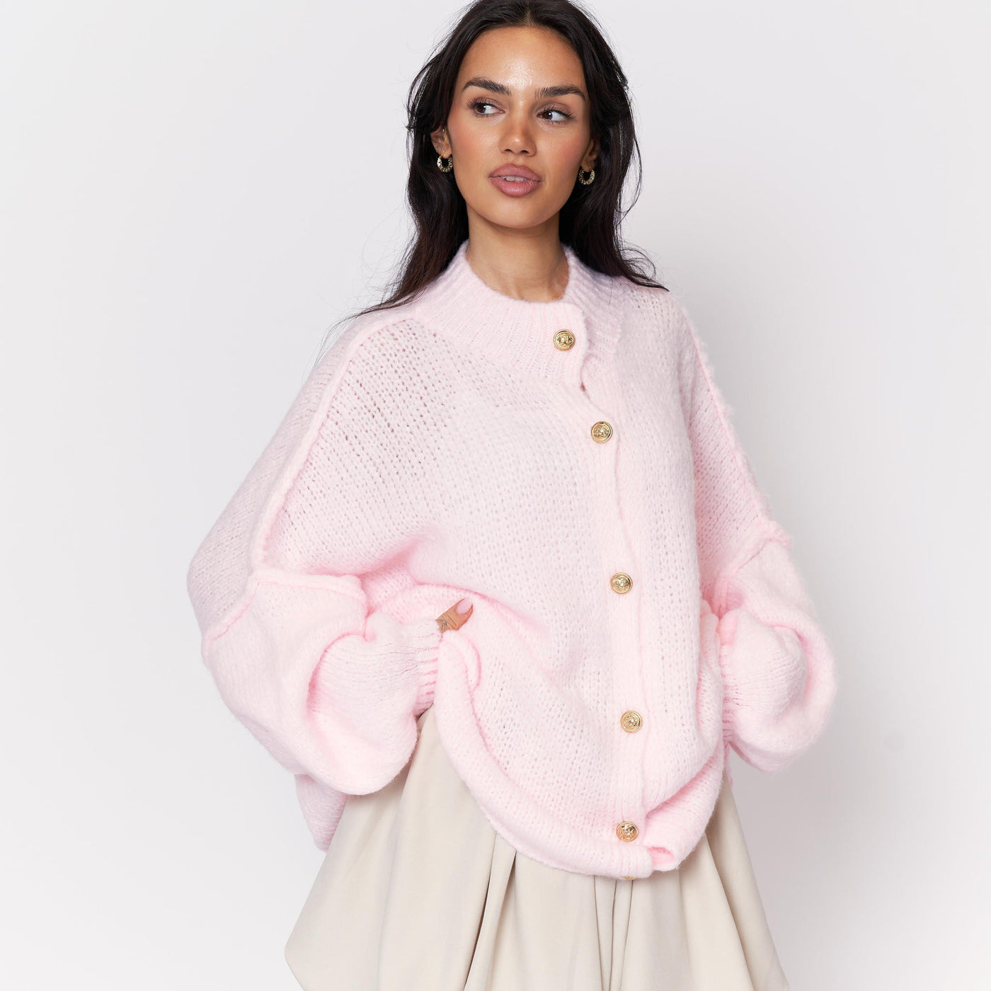 ZÉLIE™ - Cardigan Oversize CozyGlam avec Boutons Dorés Élégants