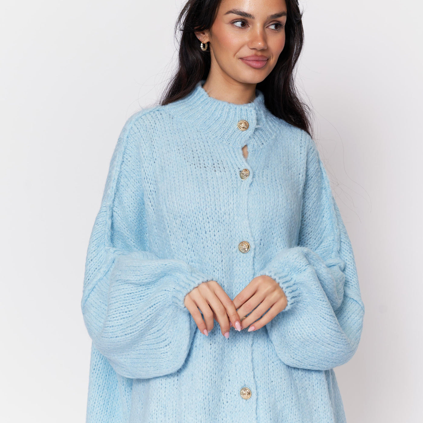 ZÉLIE™ - Cardigan Oversize CozyGlam avec Boutons Dorés Élégants